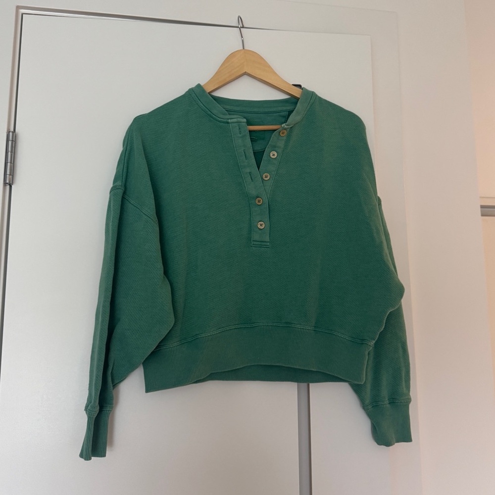 American Eagle Outfitters Green Henley Top